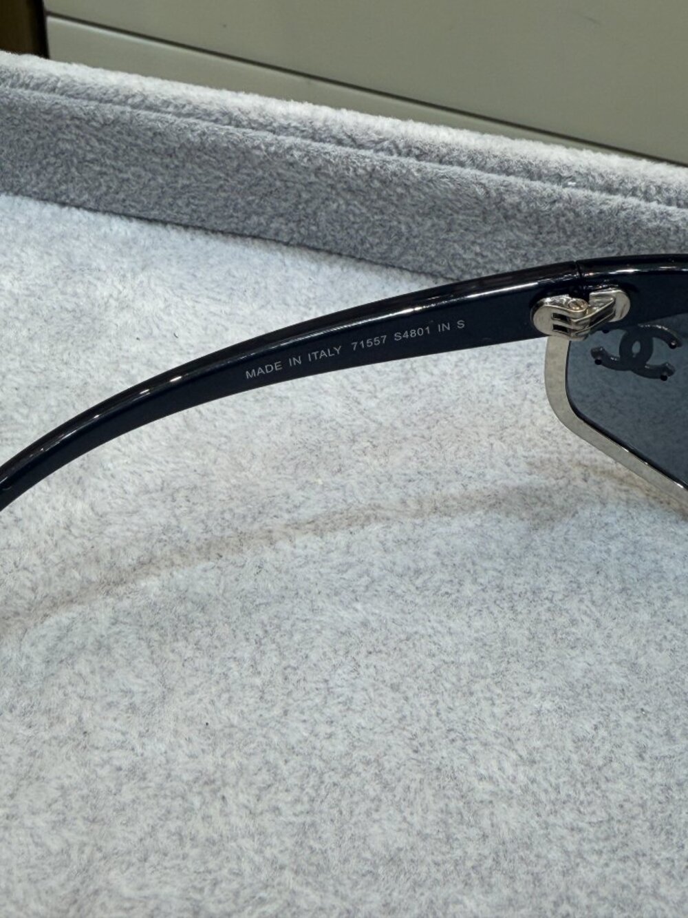 NWT AUTH CHANEL 71557 Silver Shield Sunglasses CC Logo Y2K Wrap Glasses - Picture 6 of 7